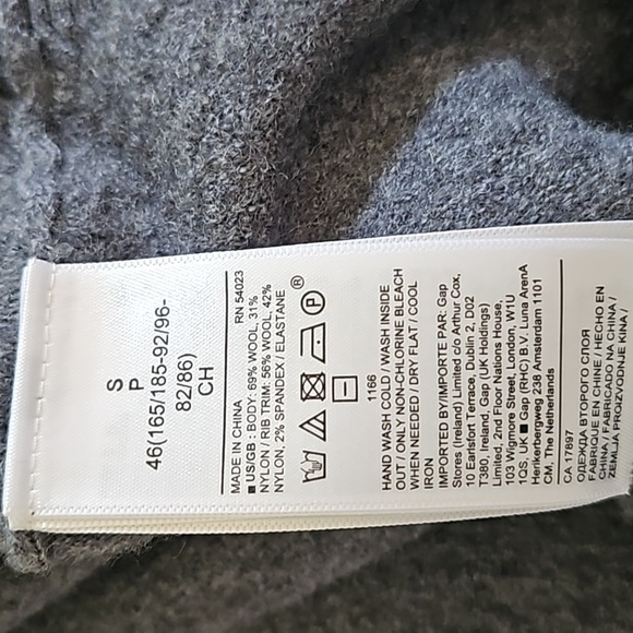 NWT Men's Small Heather Gray Sweater BR Standard - Picture 6 of 6